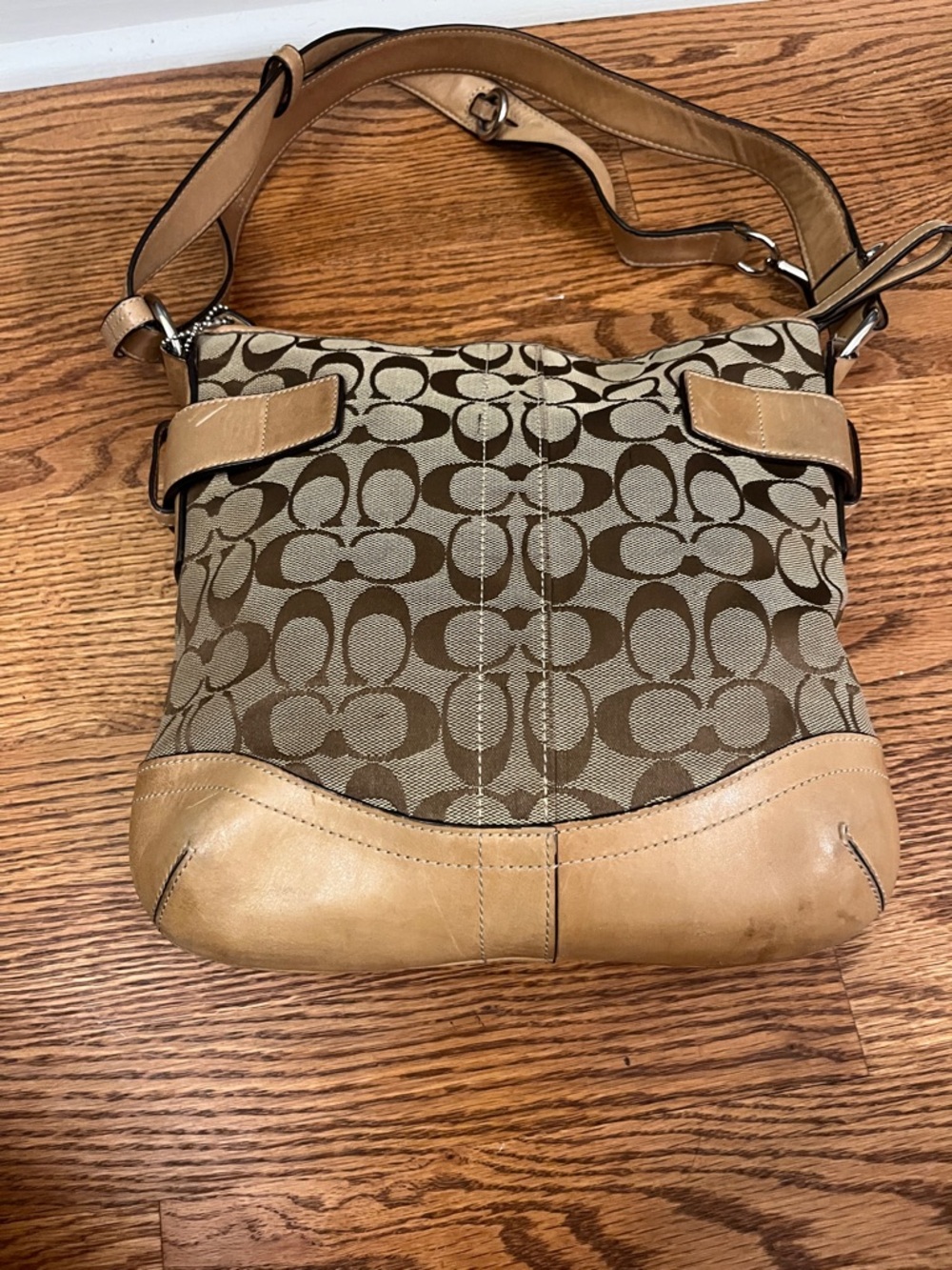 Coach Signature Canvas Soho Y2K Shoulder Purse - Picture 3 of 14